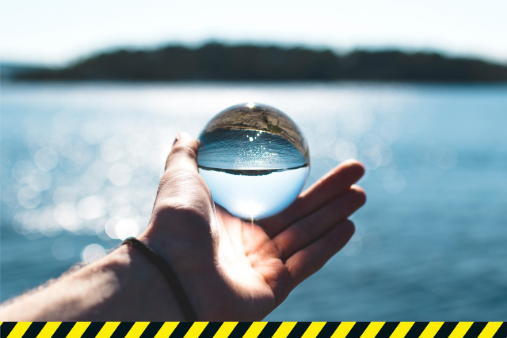 Expériences scientifiques avec de l'eau pour les enfants : activités à la  maison - Citizenkid